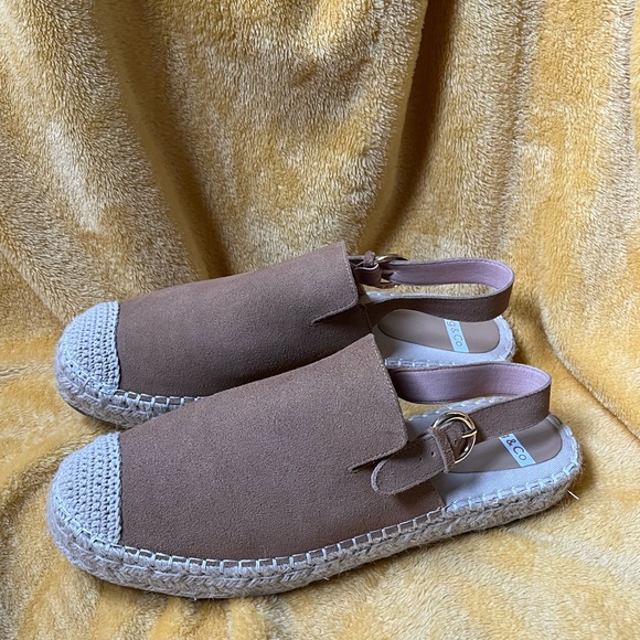 Suede slingback strap espadrilles-so cute for fall weather-worn less than 5x - Picture 2 of 11